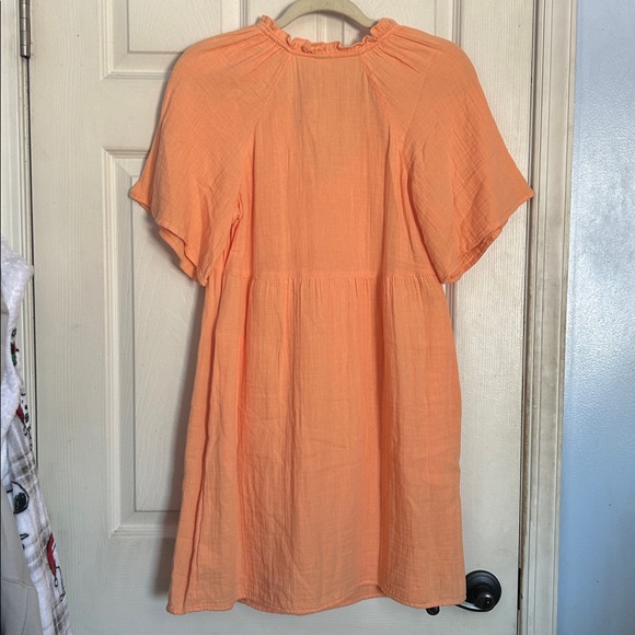 NWT Old Navy blossom petal short sleeve demi swing dress size XS - Picture 2 of 5